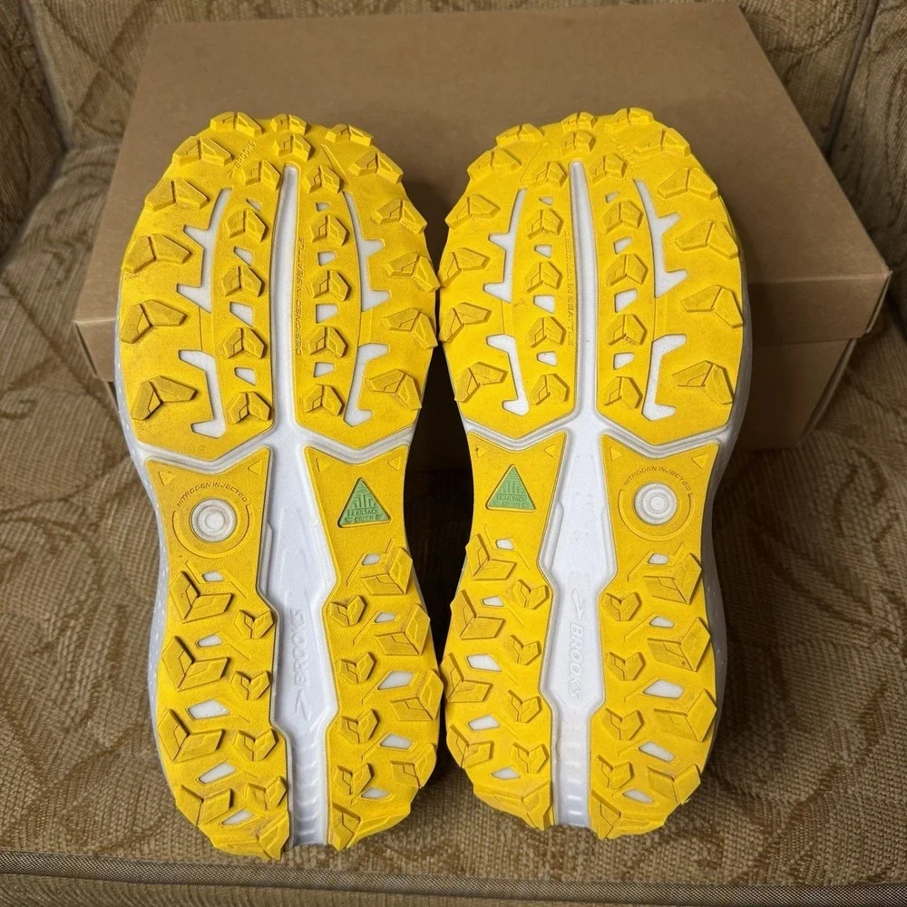 Brooks Caldera 7 Trail Running Shoes Womens 9.5 B Lunar Loft DNA 1204041B094 - Picture 8 of 10